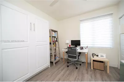 4640 NW 84th Ave #12, Doral, FL 33166 - Photo 13