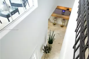 15106 NW 89th Ct, Miami Lakes, FL 33018 - Photo 19
