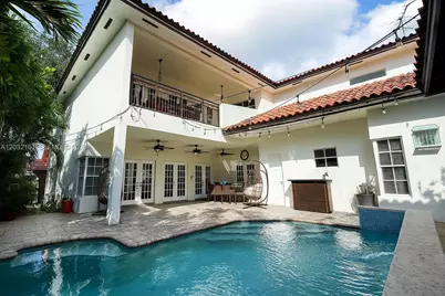 15106 NW 89th Ct, Miami Lakes, FL 33018 - Photo 43