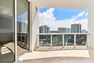 15901 Collins Ave, Sunny Isles Beach, FL 33160 - Photo 17