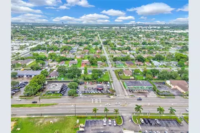 4601 W Hallandale Beach Blvd, Hollywood, FL 33023 - Photo 5