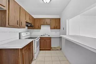 4174 Inverrary Dr, Lauderhill, FL 33319 - Photo 7