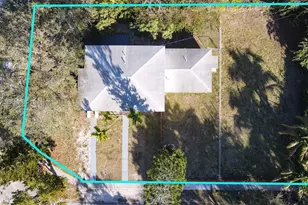 12247 NE 9th Ave, North Miami, FL 33161 - Photo 13