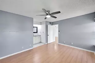 906 Twin Lakes Dr, Coral Springs, FL 33071 - Photo 11