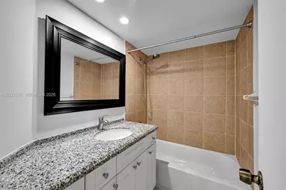 906 Twin Lakes Dr #8-J, Coral Springs, FL 33071 - Photo 15