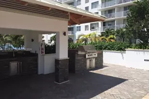 2851 NE 183rd St, Aventura, FL 33160 - Photo 19