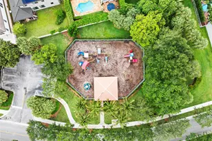 5431 SW 184th Way, Miramar, FL 33029 - Photo 9
