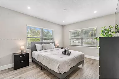 1521 NE 118th Ter #1, Miami, FL 33161 - Photo 11