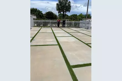 3251 NW 177th Ter, Miami Gardens, FL 33056 - Photo 15