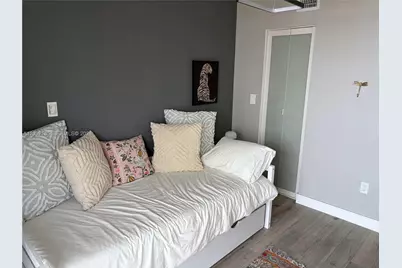 5900 Collins Ave #702, Miami Beach, FL 33140 - Photo 31