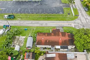 9300 NW 32nd Ct, Miami, FL 33147 - Photo 21