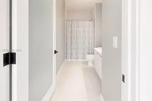 133 NE 2nd Ave, Miami, FL 33132 - Photo 9
