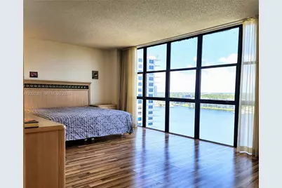 18181 NE 31st Ct #1710, Aventura, FL 33160 - Photo 5