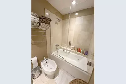 888 Brickell Key Dr #1004, Miami, FL 33131 - Photo 19
