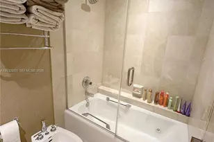 888 Brickell Key Dr, Miami, FL 33131 - Photo 19