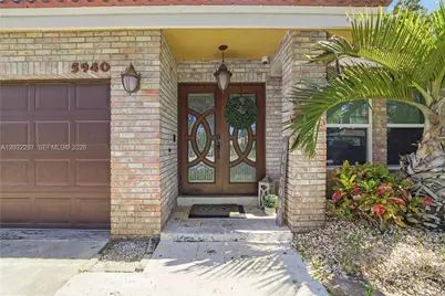 5940 NW 52nd St, Coral Springs, FL 33067 - Photo 5