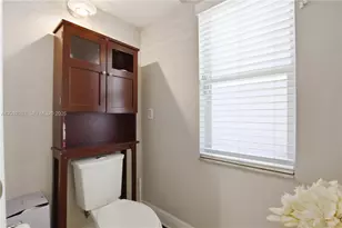 5940 NW 52nd St, Coral Springs, FL 33067 - Photo 25