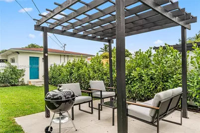 1523 NE 118th Ter #2, Miami, FL 33161 - Photo 3