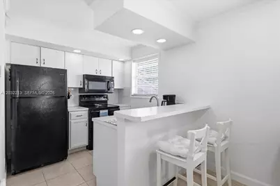 2614 SE 21st Ct #201-B, Homestead, FL 33035 - Photo 11