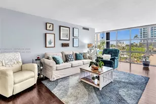 6423 Collins Ave, Miami Beach, FL 33141 - Photo 15