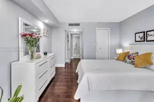 6423 Collins Ave, Miami Beach, FL 33141 - Photo 25