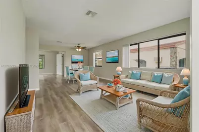 1432 NE 181st St, North Miami Beach, FL 33162 - Photo 13
