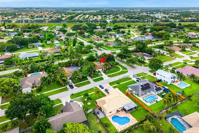 1586 Old Cypress Trl #1, Wellington, FL 33414 - Photo 45