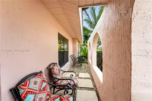 1586 Old Cypress Trail, Wellington, FL 33414 - Photo 5