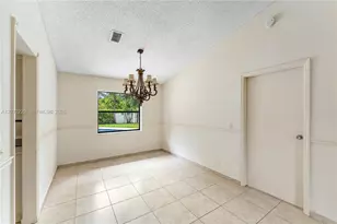 1586 Old Cypress Trail, Wellington, FL 33414 - Photo 15