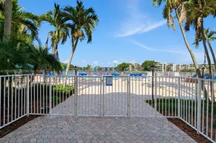 9531 Seagrape Dr, Davie, FL 33324 - Photo 25