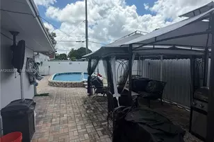 10415 NW 30th Ct, Miami, FL 33147 - Photo 5