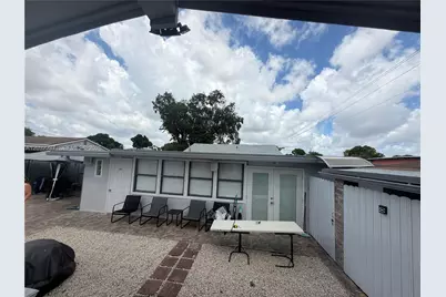 10415 NW 30th Ct, Miami, FL 33147 - Photo 9