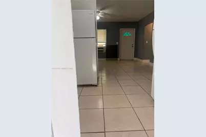 2210 NE 170th St #2220, North Miami Beach, FL 33160 - Photo 9