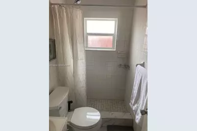 2526 McKinley St #1, Hollywood, FL 33020 - Photo 9