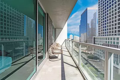 55 SE 6th St #1208, Miami, FL 33131 - Photo 27