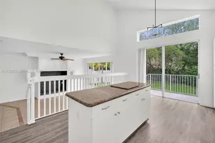 15961 NW 14th Rd, Pembroke Pines, FL 33028 - Photo 13