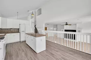 15961 NW 14th Rd, Pembroke Pines, FL 33028 - Photo 11