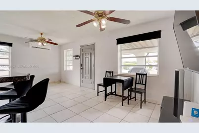 9840 SW 48th St, Miami, FL 33165 - Photo 21