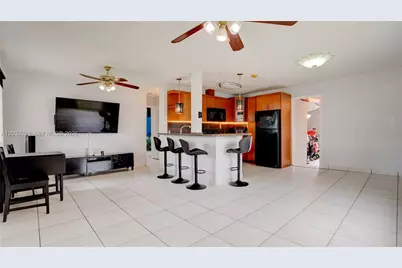 9840 SW 48th St, Miami, FL 33165 - Photo 15