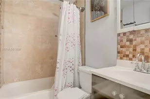 9840 SW 48th St, Miami, FL 33165 - Photo 23