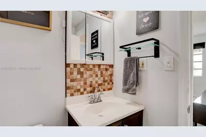 9840 SW 48th St, Miami, FL 33165 - Photo 25
