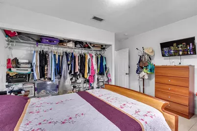 4820 W 2nd Ln, Hialeah, FL 33012 - Photo 21