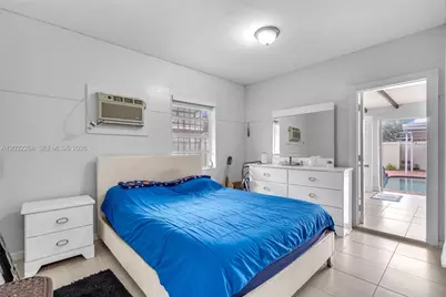 4820 W 2nd Ln, Hialeah, FL 33012 - Photo 19