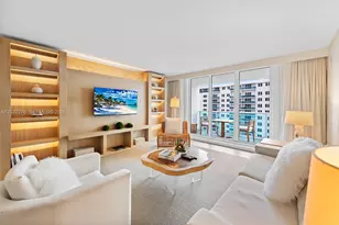 102 24th St, Miami Beach, FL 33139 - Photo 1