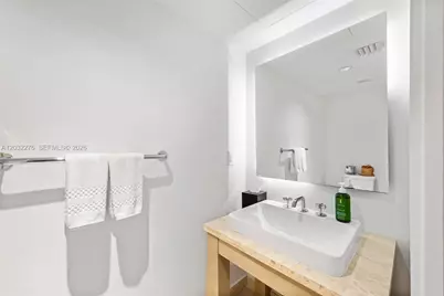 102 24th St #1406, Miami Beach, FL 33139 - Photo 9