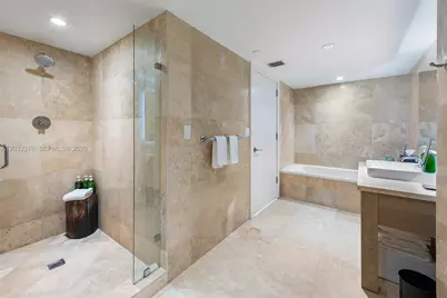102 24th St #1406, Miami Beach, FL 33139 - Photo 11