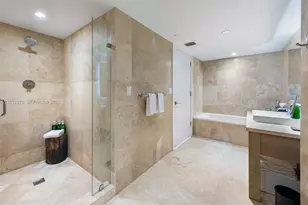 102 24th St, Miami Beach, FL 33139 - Photo 11