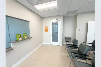 3850 Coconut Creek Pkwy #1, Coconut Creek, FL 33066 - Photo 5
