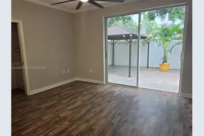 17113 SW 38th St, Miramar, FL 33027 - Photo 9