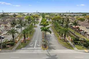 17866 NW 74th Ct, Hialeah, FL 33015 - Photo 3